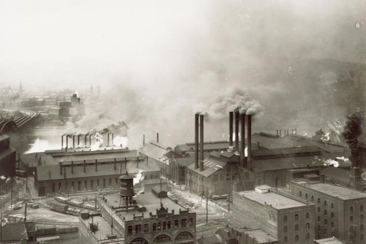View of Pittsburgh's Strip District neighborhood looking northwest from the roof of Union Station in 1906.  Credit: University of Pittsburgh/Carnegie Museum of Art.